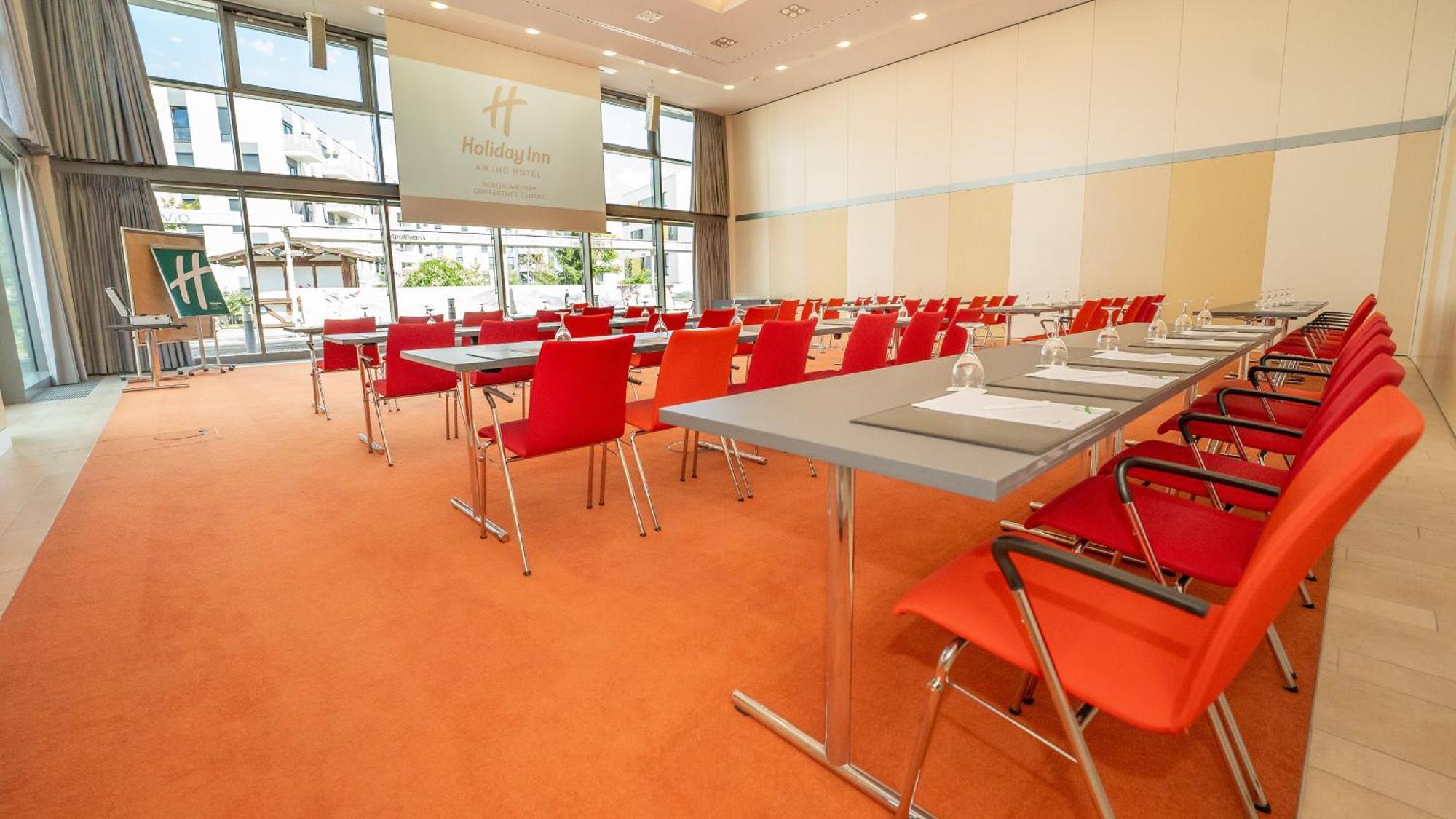 Berlin Airport - Conference Centre By Ihg Hotel Schönefeld