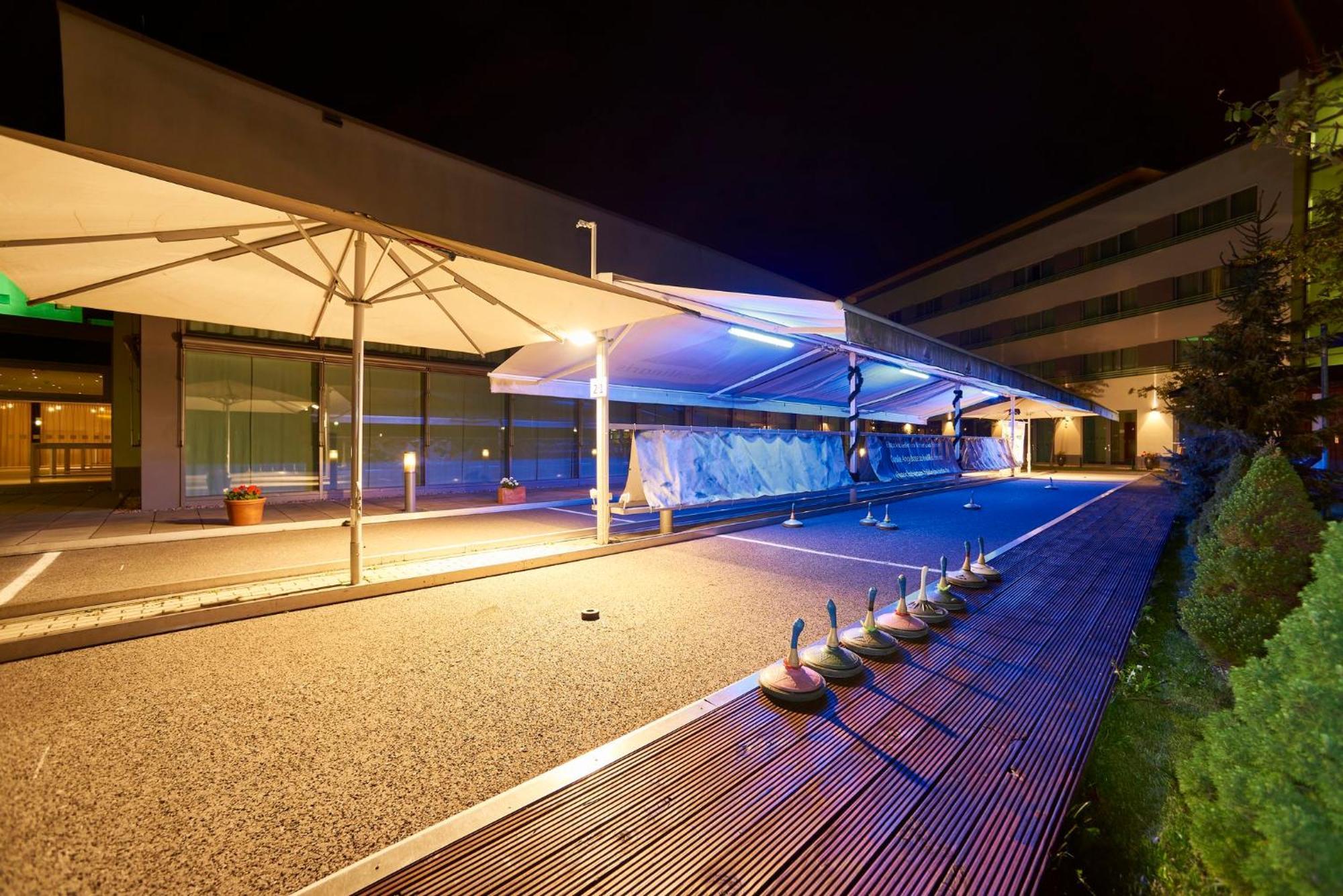 Berlin Airport - Conference Centre By Ihg 4*